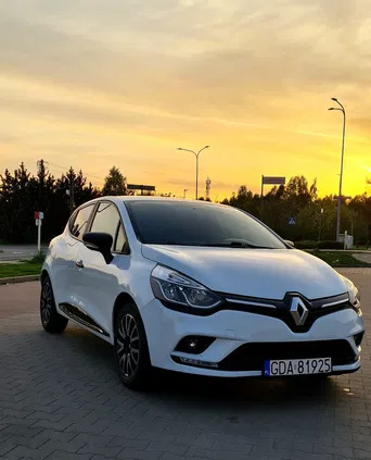 Renault Clio cena 38500 przebieg: 146000, rok produkcji 2017 z Gdynia